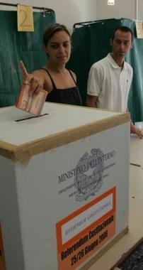 Seggi aperti oggi e domani