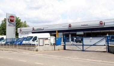 Nove licenziamenti alla concessionaria auto Parlanti