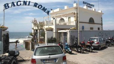 Ai Bagni Roma sconto sullingresso per chi prende il bus 