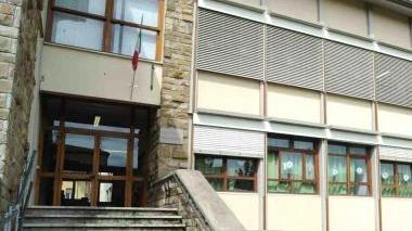 L’ingresso della scuola elementare Collodi