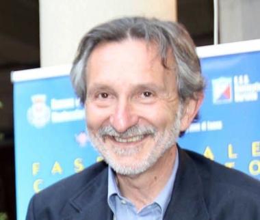 In basso il sindaco Giuseppe Bellandi 