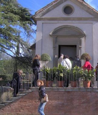 La Villa del Ferrale sulla via che da Vinci conduce alla casa natale di Leonardo 