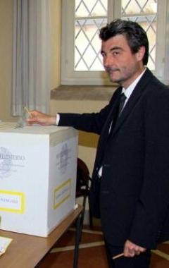 «Avviso di sfratto inviato a Berlusconi»