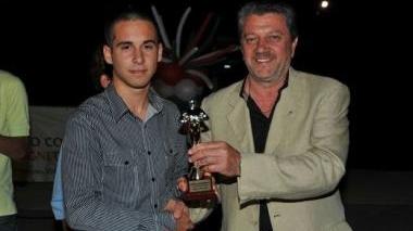<b>PREMIAZIONE. </b>Mattia Dendi premiato a Cecina