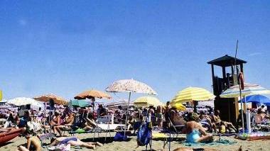 <b>SPIAGGE </b>affollate Occhio alle regole