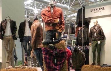 Alcuni capi di abbigliamento del marchio Barone 