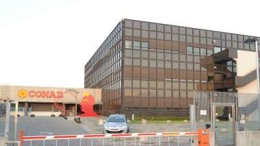 La sede della Conad Tirreno in via Fonda di Sant’Agostino