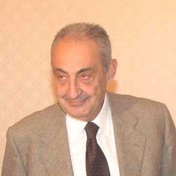Il notaio Mario Miccoli