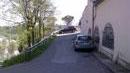 Chiude la strada pedonale che porta all'ospedale