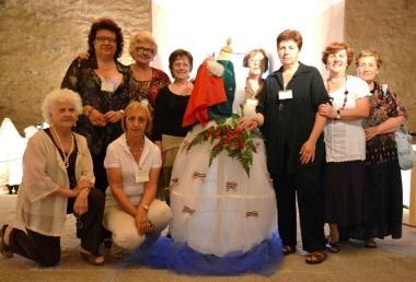 Merletti e solidarietà al Castello
