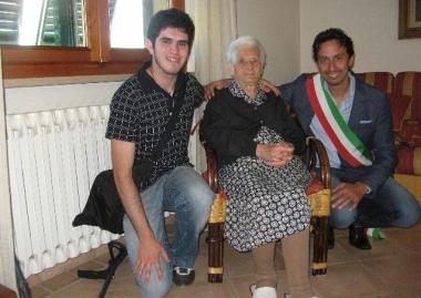 Al centro Giulia Ciampi 