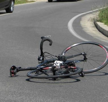 La bici del ciclista sul viale Europa 