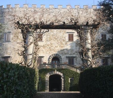 Una veduta della Rocca di Montemurlo   