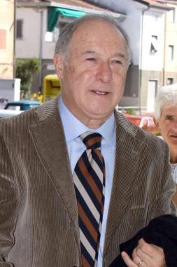 Lombardi duro coi bagni di Marina «Saltate le regole»