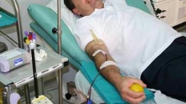 C'è bisogno di sangue e anche i giornalisti donano