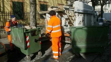 Rifiuti, cambia nome la società di smaltimento
