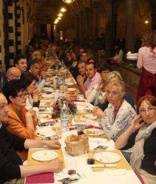 La passata edizione della Cena pratese in S. Domenico   