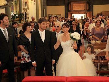 Prima le nozze, poi la festa Il gran giorno di Elena e Matteo