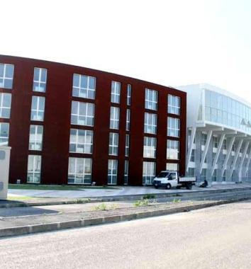 <b>LA ZONA.</b> Larea verde &egrave; vicina al nuovo centro 