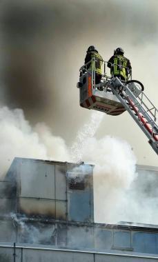 Lincendio alla ex Radicifil 