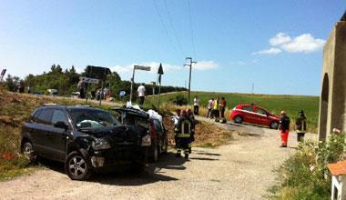 Scontro mortale sull'Emilia, muore pensionato