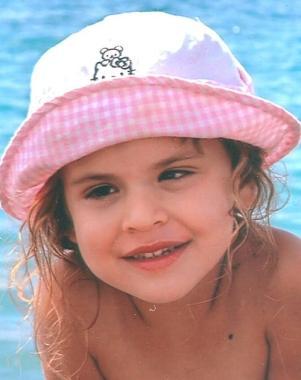 5 ANNI PER ALICE Un augurio speciale di buon compleanno ad Alice Lulli di Usigliano che compie ...