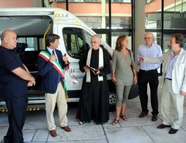 Un nuovo pulmino per il trasporto sociale