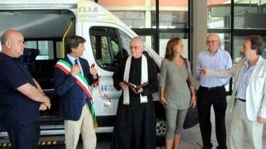 Un nuovo pulmino per il trasporto sociale