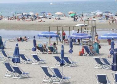Una immagine di Marina di Vecchiano 