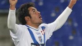 L’attaccante brasiliano Citadin Martin Eder esulta dopo un gol segnato con la maglia del Brescia Il giocatore è già molto conteso sul mercato