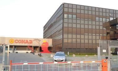 La sede di SantAgostino della Conad del Tirreno Ieri il gruppo ha tenuto lassemblea sul bilancio 2010 