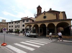 Calci e pugni in piazza Tre giovani finiscono nei guai