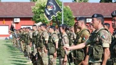 <b>CENTRO MILITARE VETERINARIO </b>Un reparto schierato per la cerimonia