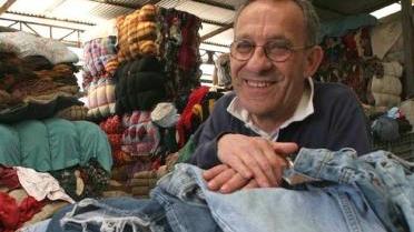 Giovanni Masi, nel negozio a Vergaio