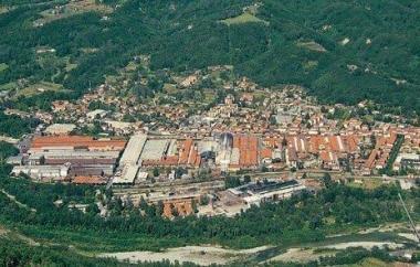 Una veduta dello stabilimento Kme di Fornaci di Barga 