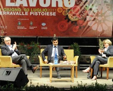 Da sinistra Epifani Palamara e Camusso sul palco di Cgil Incontri 
