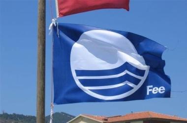 Consegnate le 5 vele agli stabilimenti balneari