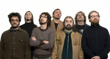 A destra le band Mariposa e Port Royal protagoniste stasera della serata inaugurale del festival Marea sul palco della Buca dAndrea di Fucecchio a partire dalle 22.30 