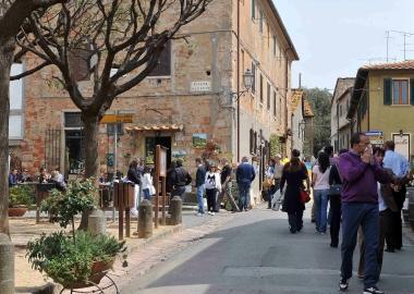 Lingresso del borgo di Bolgheri 