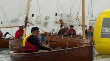 <b>DINGHY</b> Una regata (foto James Taylor)