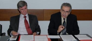 <b>FIORA.</b> A sinistra il presidente Ceroni, a destra lad Pizzari 