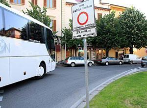 Parola d'ordine: allargare la ztl