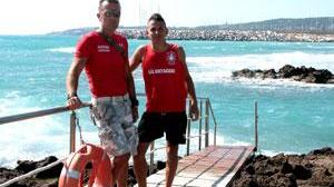 Rischia di annegare tra le onde