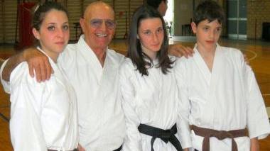 Quattro promozioni per il Karate Pisa