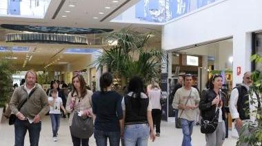 <b>CENTRO COMMERCIALE </b>L’interno di Aurelia Antica