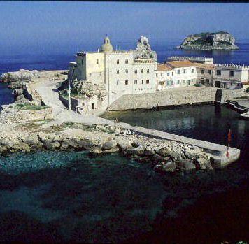 Il porticiolo di Pianosa 