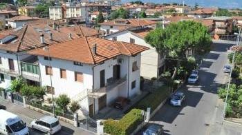 L’incrocio tra via Vespucci e via Torricelli visto dall’alto