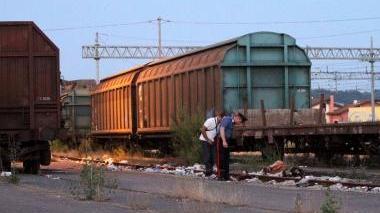Il marocchino sarebbe stato accoltellato su un binario morto vicino alla stazione