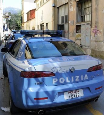 Una pattuglia di polizia 
