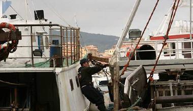 Cade dal peschereccio e muore tragedia a Monte Argentario